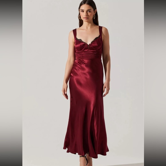 Astr Dresses & Skirts - ASTR Wine Satin Corset Midi Dress with Lace Bust